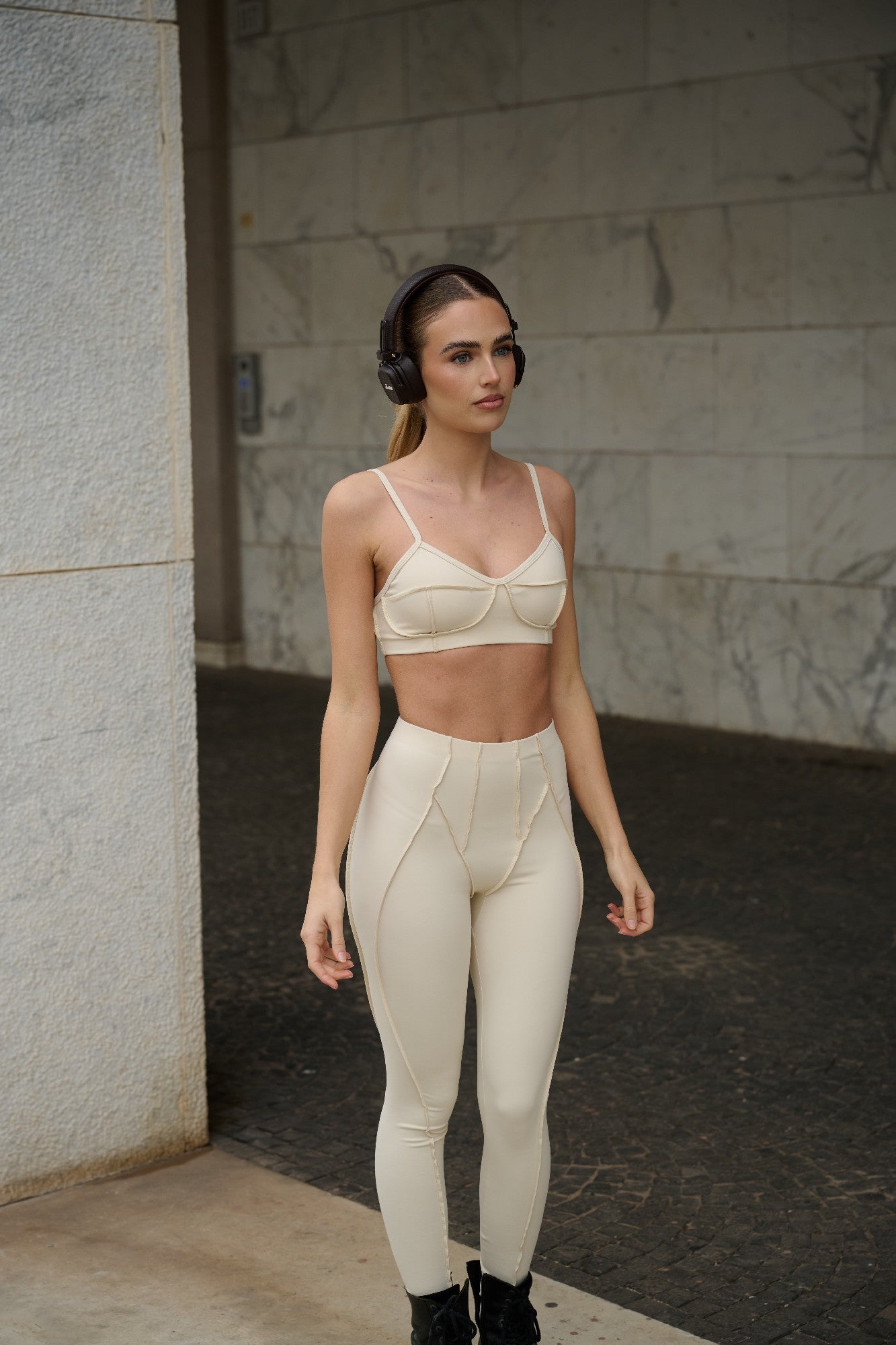 Sculpt Legging Cream