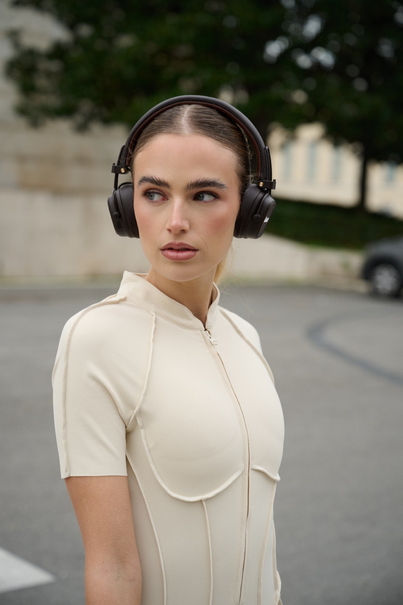 Sculpt Zip Suit Cream